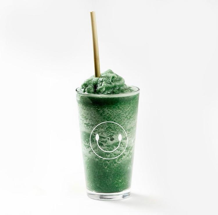 Spirulina Mazapan Smoothie ( Cashews, Cinnamon, Dates, Himalayan Salt, Grade B Maple, Spirulina Choice Of Protein & Almond Milk