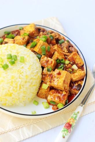 RICEBOWL盖浇饭-Stir fried Tofu W. Ground Pork肉末豆腐