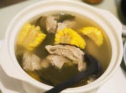 Pork Rib Soup with kelp海带玉米排骨汤