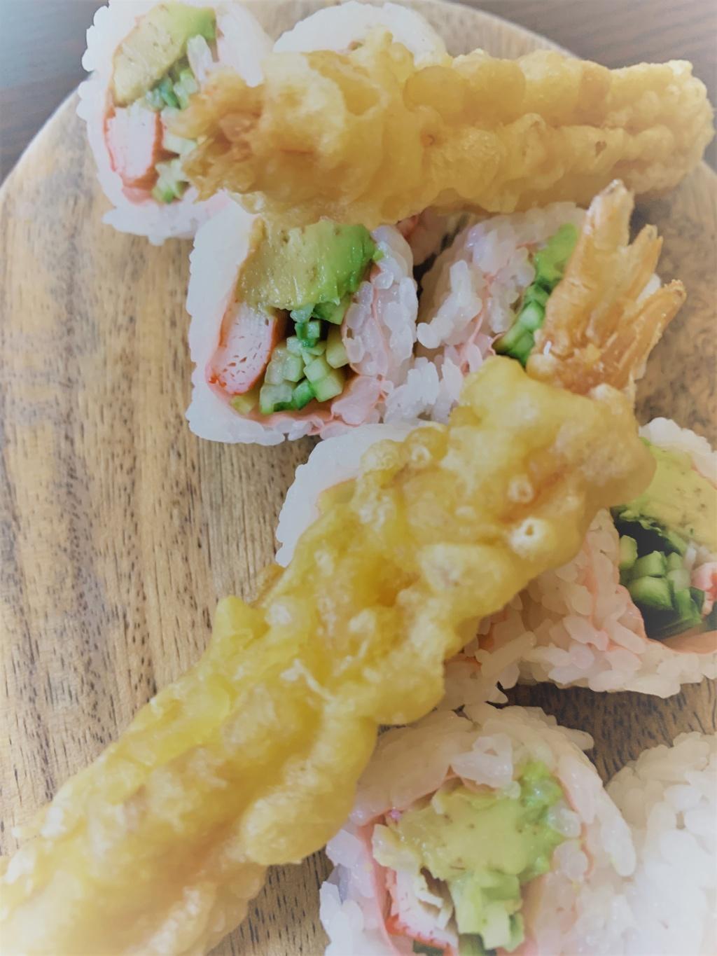 Kid's cali(soybean paper) w/2pc shrimp tempura